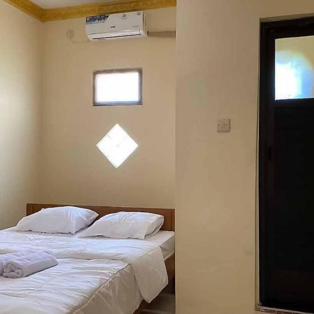 Palace Syariah Homestay Redpartner Banyuwangi  Extérieur photo