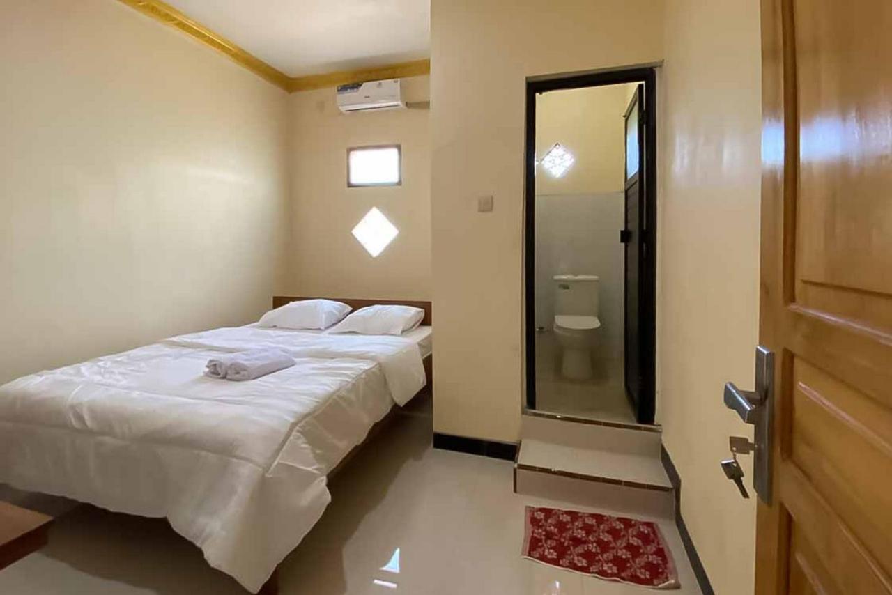 Palace Syariah Homestay Redpartner Banyuwangi  Extérieur photo
